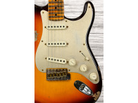 Fender Custom Shop Limited Edition 58 Strat Heavy Relic Chocolate 3 Tone Sunburst Fender Custom Shop Limited Edition 58 Strat Heavy Relic Chocolate 3 Tone Sunburst